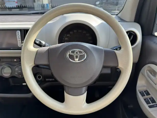 トヨタ パッソ プラスハナ 滋賀県 2010(平22)年 11.6万km ダークレッドマイカ 禁煙車/キーレスエントリー/ビルトインETC/純正フロアマット/オートエアコン/ABS/電動格納ミラー/パワーウィンドウ
