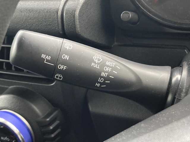 スズキ ジムニー XL 茨城県 2018(平30)年 4.4万km ブリスクブルーM スズキセーフティサポート/ルーフキャリア/リアラダー/背面タイヤ/ダウンヒルアシスト/ETC/純正16inアルミホイール/純正フロアマット/スマートキー/スペアキー/取扱説明書/保証書