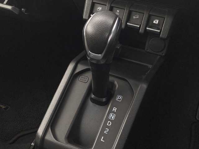 スズキ ジムニー XL 茨城県 2018(平30)年 4.4万km ブリスクブルーM スズキセーフティサポート/ルーフキャリア/リアラダー/背面タイヤ/ダウンヒルアシスト/ETC/純正16inアルミホイール/純正フロアマット/スマートキー/スペアキー/取扱説明書/保証書