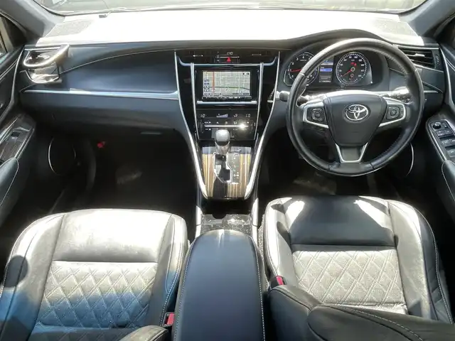 トヨタ ハリアー エレガンス 新潟県 2014(平26)年 10.4万km ブラック バックカメラ/パワーシート/プッシュスタート/Bluetooth/ステアリングスイッチ/ハンズフリー/純正フロアマット
