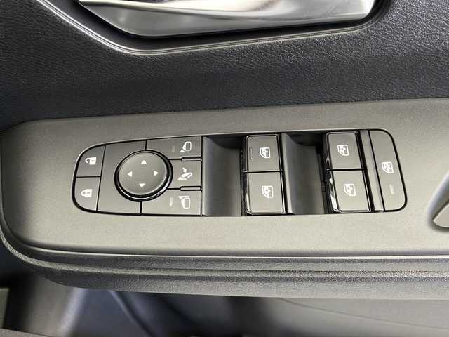 日産 セレナ e－パワー ハイウェイスター V 長野県 2025(令7)年 0.1千km パールⅡ 登録済未使用車/純正メモリナビ/Bluetooth/フルセグTV/全方位カメラ/横滑り防止装置/衝突被害軽減システム/車線維持支援/側方支援/後側方支援/駐車支援/緊急支援/標識検知支援/先行車発進お知らせ/デジタルインナーミラー/ステアリングスイッチ/置くだけ充電/コーナーセンサー/両側パワスラ/純正16インチAW/LEDヘッドライト/スマートキー/スペアキー1本