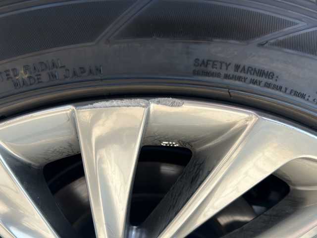 レクサス ＥＳ 300h バージョンL 静岡県 2019(令1)年 2.9万km アイスエクリュマイカメタリック 純正ナビ/・AM/FM/・サウンドライブラリ/・CD/DVD/・SD/・USB/・Bluetooth/・Miracast/・AUX/・フルセグTV/主要装備/・ＥＴＣ２．０/・全方位カメラ/・サンルーフ/・ヘッドアップディスプレイ/・ブラインドスポットモニター/・三眼ＬＥＤヘッドライト/・デジタルインナーミラー/・プリクラッシュセーフティ/・本革シート/・シートヒーター＆ベンチレーション/・ステアリングヒーター/・追従クルコン/・パドルシフト/・オートハイビーム/・ドライブレコーダー/・電動チルト＆テレスコピックステアリング/・サイドカーテンエアバッグ