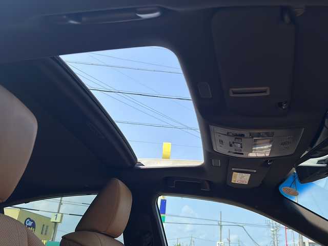レクサス ＥＳ 300h バージョンL 静岡県 2019(令1)年 2.9万km アイスエクリュマイカメタリック 純正ナビ/・AM/FM/・サウンドライブラリ/・CD/DVD/・SD/・USB/・Bluetooth/・Miracast/・AUX/・フルセグTV/主要装備/・ＥＴＣ２．０/・全方位カメラ/・サンルーフ/・ヘッドアップディスプレイ/・ブラインドスポットモニター/・三眼ＬＥＤヘッドライト/・デジタルインナーミラー/・プリクラッシュセーフティ/・本革シート/・シートヒーター＆ベンチレーション/・ステアリングヒーター/・追従クルコン/・パドルシフト/・オートハイビーム/・ドライブレコーダー/・電動チルト＆テレスコピックステアリング/・サイドカーテンエアバッグ