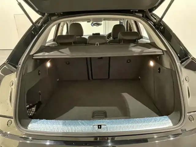 アウディ Ｑ３ 2．0 TFSI クワトロ 新潟県 2014(平26)年 9.7万km ファントムブラックパールエフェクト ワンオーナー/４WD/ドライブレコーダー/ETC/アイドリングストップ/横滑り防止装置