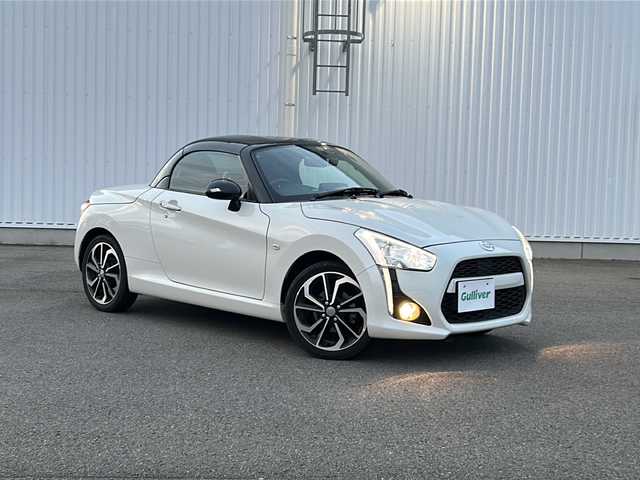ダイハツ コペン ローブ 愛媛県 2023(令5)年 2.2万km パールホワイトⅢ 社外ナビ/・Bluetooth/・CD/DVD/ワンセグ/バックカメラ/ETC/前席シートヒーター/ドライブレコーダー前のみ/純正フロアマット/純正16インチAW/純正フロアマット/オートライト/オートLEDヘッドライト/フォグランプ/横滑り防止装置/アイドリングストップ/プッシュスタート