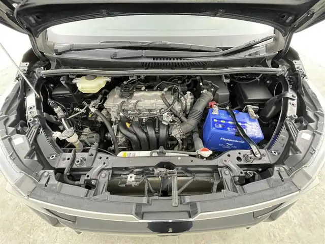 トヨタ ヴォクシー ZS 煌Ⅱ 千葉県 2017(平29)年 6.8万km ブラック 禁煙車/トヨタセーフティセンス/　・プリクラッシュセーフティ/　・レーンディパーチャーアラート/　・オートマチックハイビーム/　・先行車発進お知らせ機能/純正9インチメモリナビ/　CD/DVD/BT/フルセグTV/両側パワースライドドア/ビルトインETC/バックカメラ/電動格納ミラー/革巻きステアリング/ステアリングスイッチ/プッシュスタート&スマートキー/純正16インチアルミホイール/LEDヘッドライト