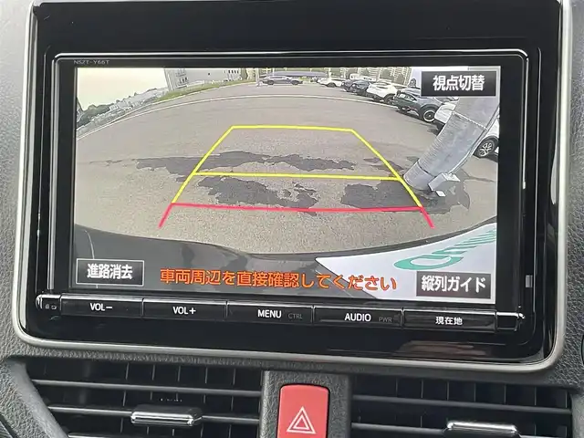 トヨタ ヴォクシー ZS 煌Ⅱ 千葉県 2017(平29)年 6.8万km ブラック 禁煙車/トヨタセーフティセンス/　・プリクラッシュセーフティ/　・レーンディパーチャーアラート/　・オートマチックハイビーム/　・先行車発進お知らせ機能/純正9インチメモリナビ/　CD/DVD/BT/フルセグTV/両側パワースライドドア/ビルトインETC/バックカメラ/電動格納ミラー/革巻きステアリング/ステアリングスイッチ/プッシュスタート&スマートキー/純正16インチアルミホイール/LEDヘッドライト