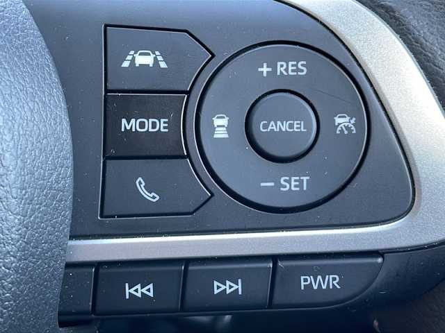 トヨタ ライズ Z 岐阜県 2021(令3)年 5.1万km シャイニングホワイトパール 禁煙車/モデリスタエアロ/純正ディスプレイオーディオ/アップルカープレイ/アンドロイドオート/AM/FM/USB/フルセグTV/クルーズコントロール/４WD/シートヒーター/前後コーナーセンサー/衝突軽減ブレーキ/アラウンドビュー/純正ドライブレコーダー/ビルトインETC2.0/アイドリングストップ/ハンドルスイッチ/カーテンエアバッグ/オートエアコン/エンジンスターター/プッシュスタート/スマートキー/スペアキー