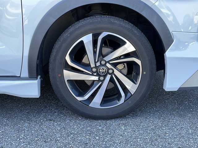 トヨタ ライズ Z 岐阜県 2021(令3)年 5.1万km シャイニングホワイトパール 禁煙車/モデリスタエアロ/純正ディスプレイオーディオ/アップルカープレイ/アンドロイドオート/AM/FM/USB/フルセグTV/クルーズコントロール/４WD/シートヒーター/前後コーナーセンサー/衝突軽減ブレーキ/アラウンドビュー/純正ドライブレコーダー/ビルトインETC2.0/アイドリングストップ/ハンドルスイッチ/カーテンエアバッグ/オートエアコン/エンジンスターター/プッシュスタート/スマートキー/スペアキー