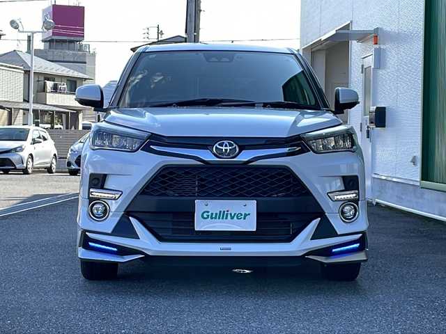 トヨタ ライズ Z 岐阜県 2021(令3)年 5.1万km シャイニングホワイトパール 禁煙車/モデリスタエアロ/純正ディスプレイオーディオ/アップルカープレイ/アンドロイドオート/AM/FM/USB/フルセグTV/クルーズコントロール/４WD/シートヒーター/前後コーナーセンサー/衝突軽減ブレーキ/アラウンドビュー/純正ドライブレコーダー/ビルトインETC2.0/アイドリングストップ/ハンドルスイッチ/カーテンエアバッグ/オートエアコン/エンジンスターター/プッシュスタート/スマートキー/スペアキー