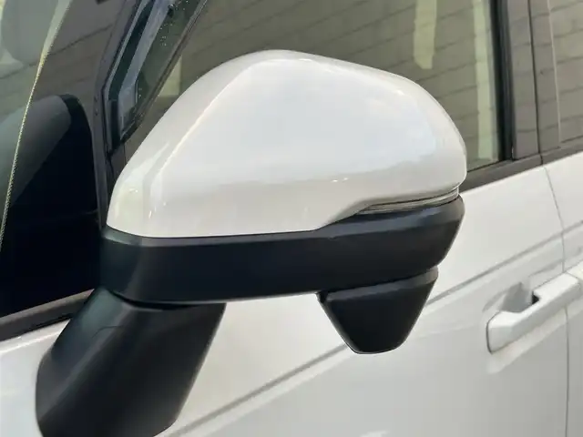 ホンダ ステップワゴン スパーダ eHEV プレミアムライン 福岡県 2022(令4)年 2.9万km プラチナホワイトパール 純正11.4型SDナビ(フルセグTV/CD/DVD/BT)アラウンドビューホンダセンシングフリップダウンモニターコーナーセンサー両側パワスラクルコンドラレコETCシートヒーターUSB純正フロアマット純正LED純正アルミホイールプッシュスタートスマートキー