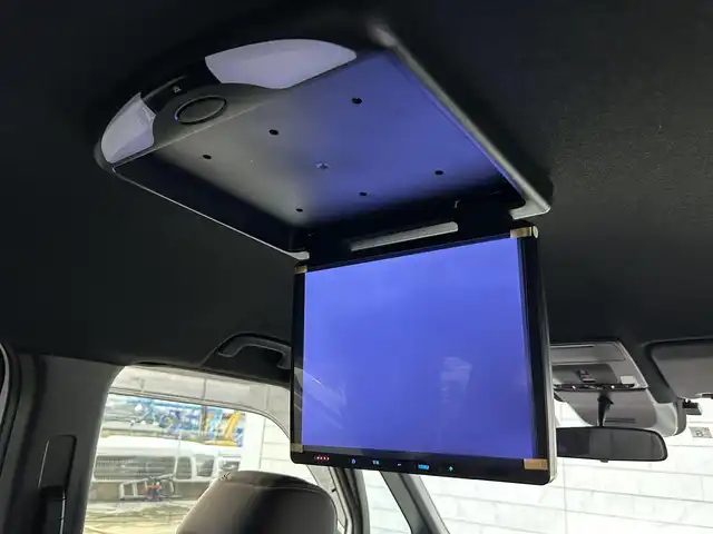 ホンダ ステップワゴン スパーダ eHEV プレミアムライン 福岡県 2022(令4)年 2.9万km プラチナホワイトパール 純正11.4型SDナビ(フルセグTV/CD/DVD/BT)アラウンドビューホンダセンシングフリップダウンモニターコーナーセンサー両側パワスラクルコンドラレコETCシートヒーターUSB純正フロアマット純正LED純正アルミホイールプッシュスタートスマートキー