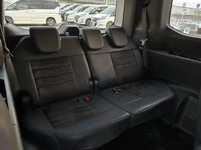 ホンダ ステップワゴン スパーダ eHEV プレミアムライン 福岡県 2022(令4)年 2.9万km プラチナホワイトパール 純正11.4型SDナビ(フルセグTV/CD/DVD/BT)アラウンドビューホンダセンシングフリップダウンモニターコーナーセンサー両側パワスラクルコンドラレコETCシートヒーターUSB純正フロアマット純正LED純正アルミホイールプッシュスタートスマートキー