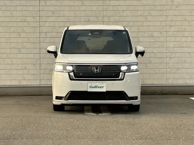 ホンダ ステップワゴン スパーダ eHEV プレミアムライン 福岡県 2022(令4)年 2.9万km プラチナホワイトパール 純正11.4型SDナビ(フルセグTV/CD/DVD/BT)アラウンドビューホンダセンシングフリップダウンモニターコーナーセンサー両側パワスラクルコンドラレコETCシートヒーターUSB純正フロアマット純正LED純正アルミホイールプッシュスタートスマートキー
