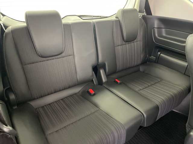 ホンダ フリード ハイブリット G ホンダセンシング 愛知県 2017(平29)年 6万km ホワイトオーキッドパール 社外ナビ/・Bluetooth/・CD/DVD/・フルセグテレビ/バックカメラ/レーダークルーズコントロール/衝突軽減ブレーキ/レーンキープアシスト/ハーフレザーシート/ルーフキャリア/RAZOシフトノブ/両側パワースライドドア/ビルトインETC