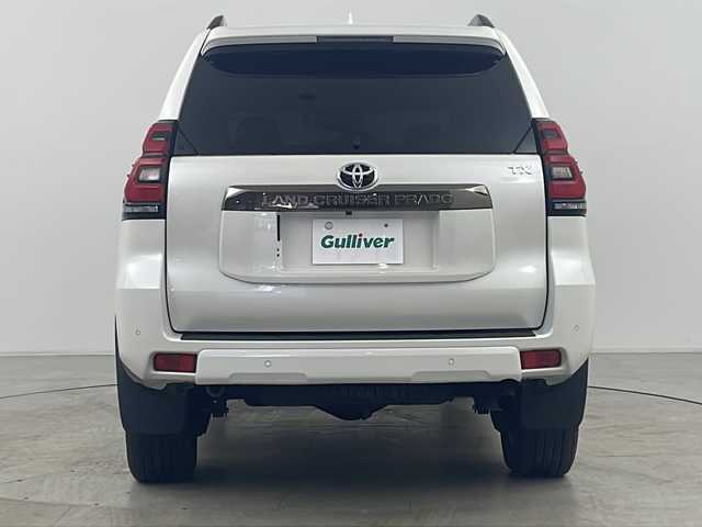 トヨタ ランドクルーザー プラド TX Lパッケージ ブラックED 道央・札幌 2021(令3)年 1.5万km ホワイトパールクリスタルシャイン ・4WD/・寒冷地仕様/・ルーフレール/・リアスポイラー/・サイドステップ/・純正ディスプレイオーディオ/（TV/BT/AppleCarPlay/AndroidAuto）/・全方位カメラ/・バックカメラ/・アダプティブクルーズコントロール/・革シート/・前席パワーシート＆シートヒーター＆ベンチレーション/・ドアミラーヒーター/・フロントワイパーデアイザー/・ビルトインETC2.0/・オートライト/・オートマチックハイビーム/・TSS/・横滑り防止装置/・LDA