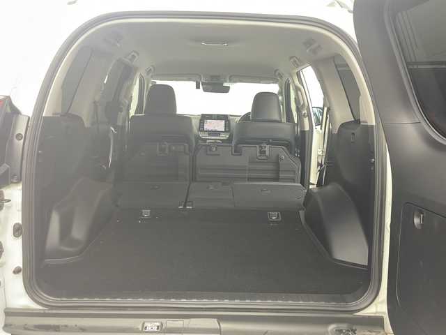 トヨタ ランドクルーザー プラド TX Lパッケージ ブラックED 道央・札幌 2021(令3)年 1.5万km ホワイトパールクリスタルシャイン ・4WD/・寒冷地仕様/・ルーフレール/・リアスポイラー/・サイドステップ/・純正ディスプレイオーディオ/（TV/BT/AppleCarPlay/AndroidAuto）/・全方位カメラ/・バックカメラ/・アダプティブクルーズコントロール/・革シート/・前席パワーシート＆シートヒーター＆ベンチレーション/・ドアミラーヒーター/・フロントワイパーデアイザー/・ビルトインETC2.0/・オートライト/・オートマチックハイビーム/・TSS/・横滑り防止装置/・LDA