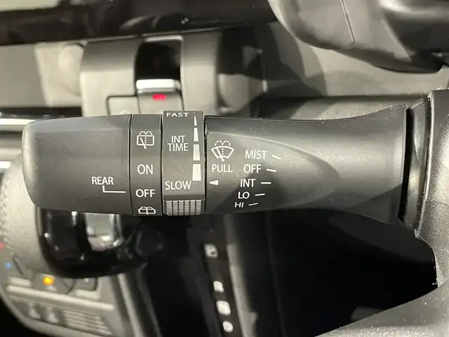 スズキ スペーシア カスタム HYBRID XS 愛知県 2023(令5)年 1.4万km ピュアホワイトP ８incナビ/CD/DVD/BT/フルセグTV/衝突軽減ブレーキ/クルーズコントロール/車線逸脱警報/先行車発進お知らせ機能/踏み間違い防止/両側パワースライドドア/ヘッドアップディスプレイ/シートヒーター/ステアリングヒーター/サーキュレーター/オートブレーキホールド/電子サイドブレーキ/スマートキー/プッシュスタート/LEDヘッドライト/オートライト/ハイビームアシスト