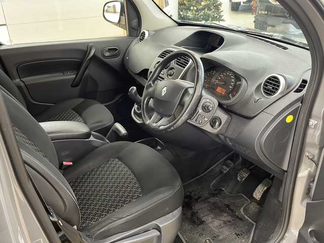 ルノー カングー アクティフ 道央・札幌 2014(平26)年 9.9万km グレー ・純正CD/USB/・キーレス/・ETC/・横滑り防止/・電格ミラー