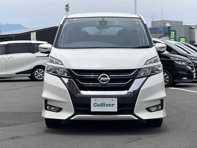 日産 セレナ ハイウェイスター プロパイロットED 熊本県 2017(平29)年 4.5万km ブリリアントホワイトパール 社外SDナビ /フルセグ/CD/DVD/Bluetooth接続/ETC/プッシュスタート/ドライブレコーダー /両側スライドドア/ステアリングスイッチ/クルーズコントロール/コーナーセンサー/LEDヘッドライト/オートライト/衝突軽減システム/盗難防止/横滑り防止