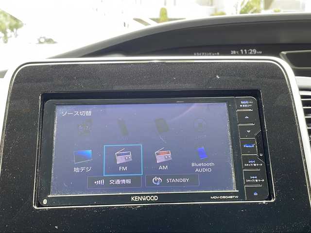 日産 セレナ ハイウェイスター プロパイロットED 長野県 2017(平29)年 4.5万km ブリリアントホワイトパール 社外SDナビ /フルセグ/CD/DVD/Bluetooth接続/ETC/プッシュスタート/ドライブレコーダー /両側スライドドア/ステアリングスイッチ/クルーズコントロール/コーナーセンサー/LEDヘッドライト/オートライト/衝突軽減システム/盗難防止/横滑り防止