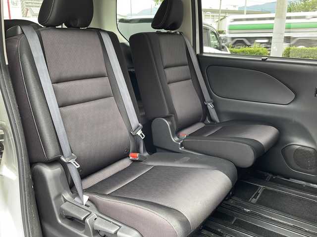 日産 セレナ ハイウェイスター プロパイロットED 熊本県 2017(平29)年 4.5万km ブリリアントホワイトパール 社外SDナビ /フルセグ/CD/DVD/Bluetooth接続/ETC/プッシュスタート/ドライブレコーダー /両側スライドドア/ステアリングスイッチ/クルーズコントロール/コーナーセンサー/LEDヘッドライト/オートライト/衝突軽減システム/盗難防止/横滑り防止