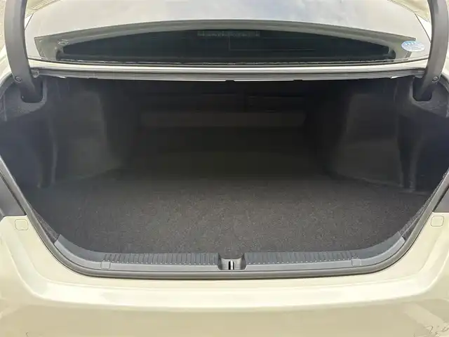 トヨタ マークＸ 250G Sパッケージ 徳島県 2014(平26)年 1.5万km ホワイトパールクリスタルシャイン ナビ　NSZT-W62G/AM/FM/Bluetooth/DISC/SD/USB/フルセグテレビ/バックカメラ/前後ドライブレコーダー/フォグライト/前後コーナーセンサー/パドルシフト/SPORT/SNOWモード/純正ドアバイザー/ビルトインETC/クルーズコントロール/運転席側パワーシート/純正18インチアルミホイール/スマートキー/ツイーター/フロアマット