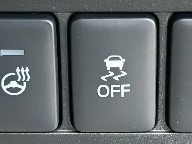 三菱 デリカＤ：５ シャモニー 岡山県 2025(令7)年 0.1千km ブラックダイヤモンド 登録済未使用車/登録時走行距離7km/ワンオーナー/禁煙車/ディーゼルターボ/ALPINE11インチナビ/　(CD/DVD/フルセグTV/Bluetooth)/バックカメラ/クルーズコントロール(追従走行あり)/衝突被害軽減システム/車線逸脱警報（レーンキープアシスト）/両側パワースライドドア/ハーフレザーシート/シートヒーター/パワーバックドア/ステアリングヒーター/革巻きステアリング/ステアリングスイッチ/純正LEDヘッドライト/フォグライト/オートライト/プッシュスタート/スマートキー/スペアキー×1/パドルシフト/アイドリングストップ/純正アルミホイール 18インチ/電動格納ミラー/横滑防止装置/盗難防止装置/取扱説明書/新車時整備手帳（保証書）