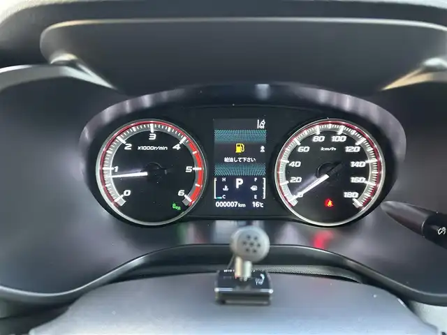 三菱 デリカＤ：５ シャモニー 岡山県 2025(令7)年 0.1千km ブラックダイヤモンド 登録済未使用車/登録時走行距離7km/ワンオーナー/禁煙車/ディーゼルターボ/ALPINE11インチナビ/　(CD/DVD/フルセグTV/Bluetooth)/バックカメラ/クルーズコントロール(追従走行あり)/衝突被害軽減システム/車線逸脱警報（レーンキープアシスト）/両側パワースライドドア/ハーフレザーシート/シートヒーター/パワーバックドア/ステアリングヒーター/革巻きステアリング/ステアリングスイッチ/純正LEDヘッドライト/フォグライト/オートライト/プッシュスタート/スマートキー/スペアキー×1/パドルシフト/アイドリングストップ/純正アルミホイール 18インチ/電動格納ミラー/横滑防止装置/盗難防止装置/取扱説明書/新車時整備手帳（保証書）