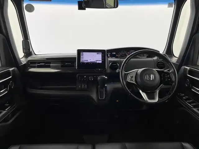 ホンダ Ｎ ＢＯＸ カスタム G L ターボ ホンダセンシング 群馬県 2017(平29)年 5.4万km クリスタルブラックパール ターボ/4WD/純正ギャザーズナビ（VXM-184VFi)/・CD/DVD/SD/USB/Bluetooth/フルセグＴＶ/・バックカメラ/＝＝＝＝＝＝/両側パワースライドドア　純正ギャザーズナビ　バックカメラ　ハーフレザーシート　シートヒーター　ドライブレコーダー　ビルトインＥＴＣ　ＬＥＤヘッドライト　スマートキー　外ＡＷ冬タイヤ車載　４ＷＤ　ターボ