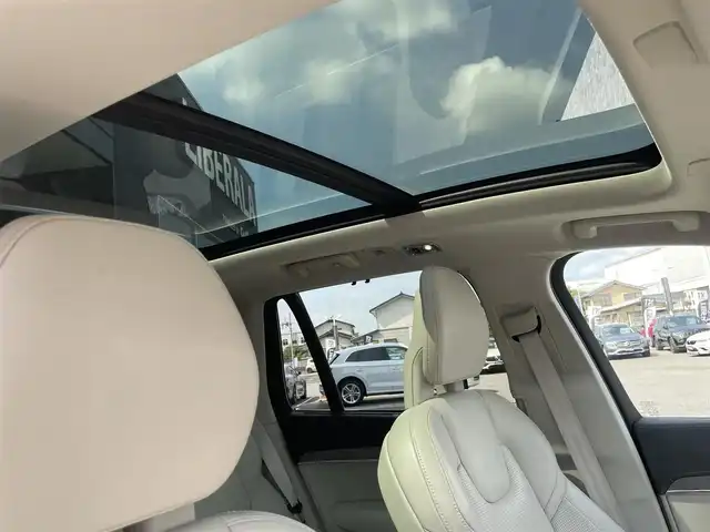 ボルボ ＸＣ９０ リチャージPHV T8AWD インスクリプション 栃木県 2021(令3)年 6.1万km サヴィルグレーメタリック Bowers&Wilkinsサウンド/サンルーフ/ベージュレザーシート /パワーシート /シートヒーター /ベンチレーター/ステアリングヒーター/ACC/レーンキープアシスト/ブラインドスポット /クリアランスソナー /リヤトラフィックアラート /ドライブレコーダー/HUD/パワーテールゲート/ナビ/フルセグTV/全方位カメラ/＊充電ケーブル車載