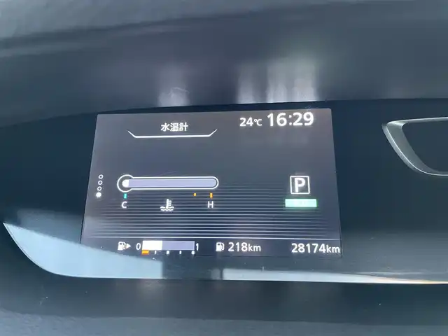 日産 セレナ ハイウェイスター G 埼玉県 2016(平28)年 2.9万km ブリリアントシルバー ・ワンオーナー/・純正ナビ（フルセグ/BT/AM/FM)/・プロパイロット/・フリップダウンモニター/・全周囲カメラ