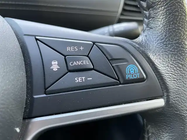 日産 セレナ ハイウェイスター G 埼玉県 2016(平28)年 2.9万km ブリリアントシルバー ・ワンオーナー/・純正ナビ（フルセグ/BT/AM/FM)/・プロパイロット/・フリップダウンモニター/・全周囲カメラ