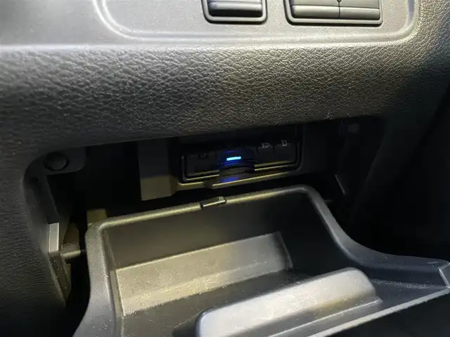 日産 セレナ ハイウェイスター G 埼玉県 2016(平28)年 2.9万km ブリリアントシルバー ・ワンオーナー/・純正ナビ（フルセグ/BT/AM/FM)/・プロパイロット/・フリップダウンモニター/・全周囲カメラ