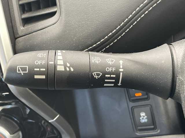 日産 セレナ ハイウェイスター G 愛知県 2016(平28)年 2.9万km ブリリアントシルバー プロパイロット/純正9型ナビ/フリップダウンモニター/全方位カメラ/両側パワースライドドア/レーダークルーズコントロール/コーナーセンサー/純正アルミホイール/LEDヘッドライト/リアオートエアコン/衝突軽減システム/フルセグ/CD DVD/Bluetooth/ステアリングスイッチ/スマートキー/プッシュスタート