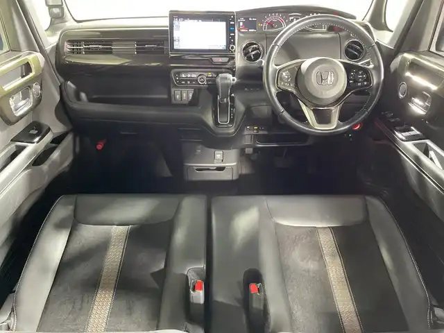 ホンダ Ｎ ＢＯＸ カスタム G L ターボ ホンダセンシング 神奈川県 2020(令2)年 2.9万km プラチナホワイトパール ホンダセンシング/純正8型ナビ/・BT/フルセグTV/CD/DVD/SD/AppleCarPlay/バックカメラ/ハーフレザーシート/シートヒーター(D/N)/ビルトインETC/両側電動スライドドア/前後ドライブレコーダー/革巻きステアリング/ステアリングスイッチ/パドルシフト/Autoライト/LEDヘッドライト/フォグランプ/2.5AUSBポート(2口)/シートリフター/電動格納ミラー/ウィンカーミラー/純正フロアマット/純正15インチアルミホイール/純正ドアバイザー