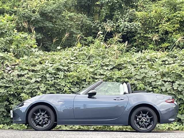 マツダ ロードスター S レザーPKG ホワイトセレクション 大分県 2020(令2)年 3.7万km ポリメタルグレーM ホワイトレザーシート/BOSEサラウンドシステム/純正メモリーナビ/フルセグ/DVD/Bluetooth/ビルトインETC/クルーズコントロール/純正LEDヘッドライト/オートライトコントロール/スマートシティブレーキ/スマートキー/エンジンプッシュスタート/レーンキプアシスト/純正16インチアルミホイール/リアソナー/シートヒーター