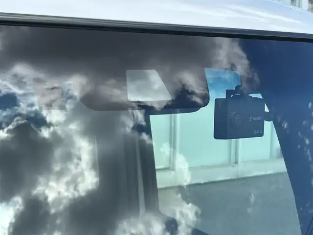 ホンダ Ｎ ＢＯＸ カスタム EX 福岡県 2021(令3)年 9万km プラチナホワイトパール クルーズコントロール/衝突軽減ブレーキ/レーンキープアシスト/オートライト/LEDヘッドライト/純正Gathersナビ/Bluetoothオーディオ/USB接続/フルセグTV/ETC/バックカメラ/プッシュスタートボタン/スマートキー/純正フロアマット/純正アルミホイール