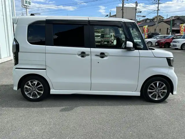 ホンダ Ｎ ＢＯＸ カスタム EX 福岡県 2021(令3)年 9万km プラチナホワイトパール クルーズコントロール/衝突軽減ブレーキ/レーンキープアシスト/オートライト/LEDヘッドライト/純正Gathersナビ/Bluetoothオーディオ/USB接続/フルセグTV/ETC/バックカメラ/プッシュスタートボタン/スマートキー/純正フロアマット/純正アルミホイール