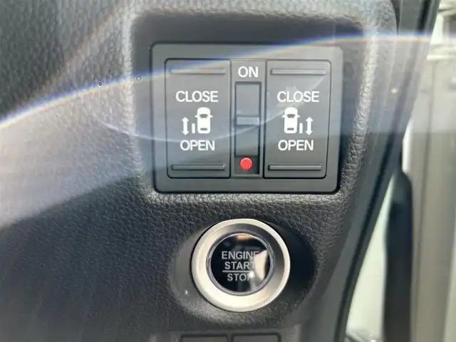 ホンダ Ｎ ＢＯＸ カスタム EX 福岡県 2021(令3)年 9万km プラチナホワイトパール クルーズコントロール/衝突軽減ブレーキ/レーンキープアシスト/オートライト/LEDヘッドライト/純正Gathersナビ/Bluetoothオーディオ/USB接続/フルセグTV/ETC/バックカメラ/プッシュスタートボタン/スマートキー/純正フロアマット/純正アルミホイール