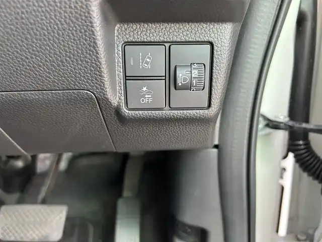 ホンダ Ｎ ＢＯＸ カスタム EX 福岡県 2021(令3)年 9万km プラチナホワイトパール クルーズコントロール/衝突軽減ブレーキ/レーンキープアシスト/オートライト/LEDヘッドライト/純正Gathersナビ/Bluetoothオーディオ/USB接続/フルセグTV/ETC/バックカメラ/プッシュスタートボタン/スマートキー/純正フロアマット/純正アルミホイール