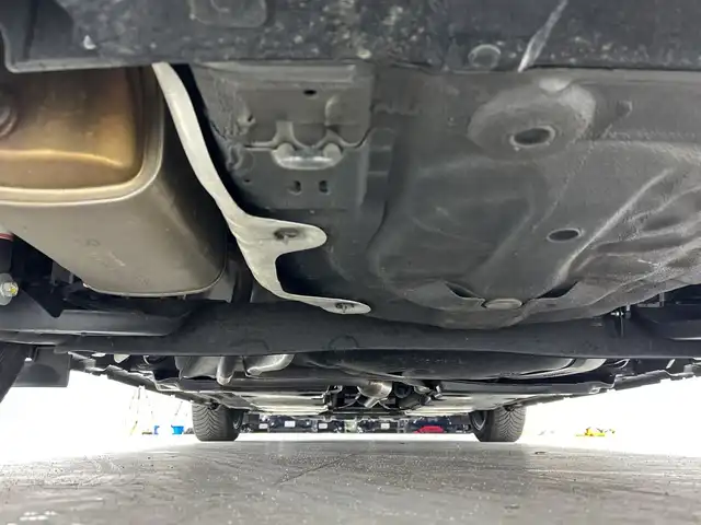 日産 オーラ G 三重県 2022(令4)年 3.5万km 黒 /禁煙車//純正ナビ/（BT.USB.AppleCarPlay.フルセグTV）//全方位カメラ//プロパイロット//エマージェンシーブレーキ//BOSEスピーカー//デジタルインナーミラー//ビルトインETC２．０//シートヒーター//オートハイビーム//レーダークルーズコントロール//ドライブレコーダー//ステアリングヒーター//置くだけ充電//ハーフレザーシート//コーナーセンサー/カラーコード：GAT