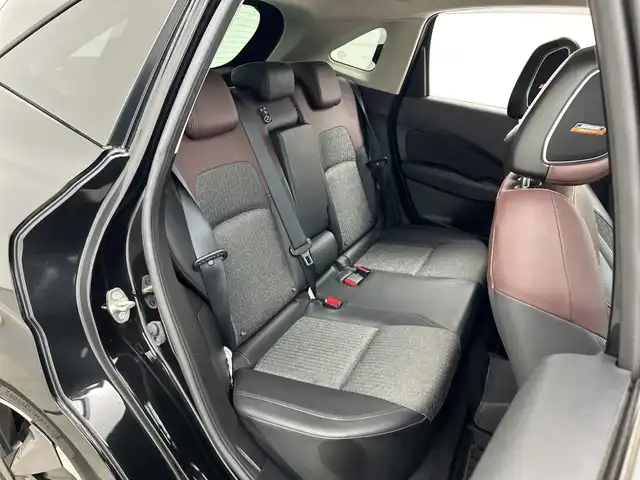 日産 オーラ G 三重県 2022(令4)年 3.5万km 黒 /禁煙車//純正ナビ/（BT.USB.AppleCarPlay.フルセグTV）//全方位カメラ//プロパイロット//エマージェンシーブレーキ//BOSEスピーカー//デジタルインナーミラー//ビルトインETC２．０//シートヒーター//オートハイビーム//レーダークルーズコントロール//ドライブレコーダー//ステアリングヒーター//置くだけ充電//ハーフレザーシート//コーナーセンサー/カラーコード：GAT