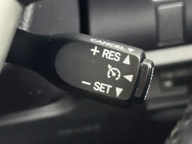 トヨタ ヴォクシー ZS 煌Ⅲ 福岡県 2021(令3)年 3.9万km ブラック 後席モニター　/純正１０型ナビ／フルセグＴＶ　/バックカメラ　/ビルトインETC　/前後ドラレコ　/クルーズコントロール　/コーナーセンサー　/衝突軽減ブレーキ　/レーンキープ　/アクセル踏み間違い防止　/両側電動スライドドア　/ハーフレザーシート