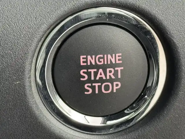 トヨタ ヴォクシー ZS 煌Ⅲ 福岡県 2021(令3)年 3.9万km ブラック 後席モニター　/純正１０型ナビ／フルセグＴＶ　/バックカメラ　/ビルトインETC　/前後ドラレコ　/クルーズコントロール　/コーナーセンサー　/衝突軽減ブレーキ　/レーンキープ　/アクセル踏み間違い防止　/両側電動スライドドア　/ハーフレザーシート