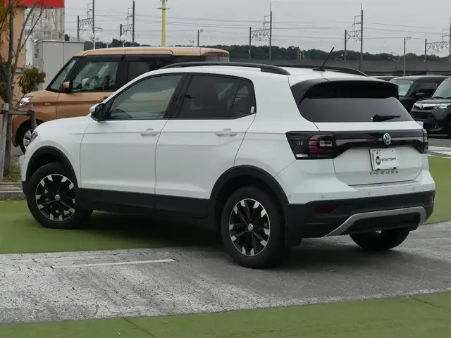 フォルクスワーゲン Ｔ－クロス TSI 1st 千葉県 2020(令2)年 2.9万km ピュアホワイト プリクラッシュブレーキシステム/プロアクティブ・オキュパント・プロテクション/アダプティブクルーズコントロール/ブラインドスポットディテクション/純正ナビ/地デジTV/【DVD/CD再生機能　Bluetooth接続】/【Apple CarPlay　Android Auto対応】/バックカメラ/ドライブレコーダー/ETC（2.0）/LEDヘッドライト/フォグライト/ウインカーミラー/コーナーセンサー/純正16インチアルミホイル/サイド/カーテンエアバッグ/スマートキー