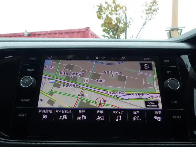 フォルクスワーゲン Ｔ－クロス TSI 1st 千葉県 2020(令2)年 2.9万km ピュアホワイト プリクラッシュブレーキシステム/プロアクティブ・オキュパント・プロテクション/アダプティブクルーズコントロール/ブラインドスポットディテクション/純正ナビ/地デジTV/【DVD/CD再生機能　Bluetooth接続】/【Apple CarPlay　Android Auto対応】/バックカメラ/ドライブレコーダー/ETC（2.0）/LEDヘッドライト/フォグライト/ウインカーミラー/コーナーセンサー/純正16インチアルミホイル/サイド/カーテンエアバッグ/スマートキー