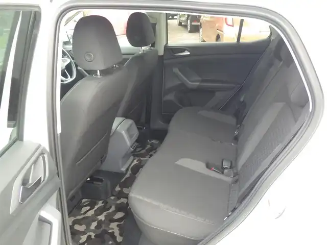 フォルクスワーゲン Ｔ－クロス TSI 1st 千葉県 2020(令2)年 2.9万km ピュアホワイト プリクラッシュブレーキシステム/プロアクティブ・オキュパント・プロテクション/アダプティブクルーズコントロール/ブラインドスポットディテクション/純正ナビ/地デジTV/【DVD/CD再生機能　Bluetooth接続】/【Apple CarPlay　Android Auto対応】/バックカメラ/ドライブレコーダー/ETC（2.0）/LEDヘッドライト/フォグライト/ウインカーミラー/コーナーセンサー/純正16インチアルミホイル/サイド/カーテンエアバッグ/スマートキー