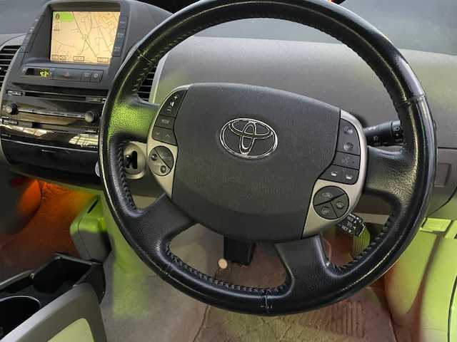 トヨタ プリウス G ツーリングセレ レザーパック 神奈川県 2006(平18)年 14.3万km ホワイトパールクリスタルシャイン 純正HDDナビ/ワンセグテレビ/バックカメラ/ドアバイザー/プッシュスタート/ETC/純正アルミホイール/純正フロアマット