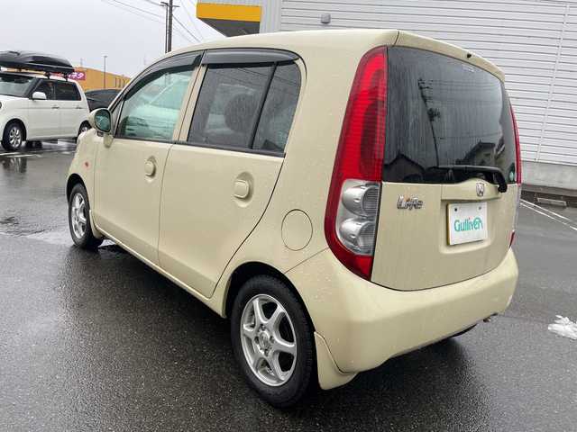 ホンダ ライフ C ファインスペシャル 山形県 2008(平20)年 7.3万km バニラクレム 社外ポータブルナビ/・TV/SD/純正オーディオ/・AM/FM/CD/ハロゲンヘッドライト/電動格納ミラー/AC/ダブルエアバック/純正フロアマット/純正ドアバイザー/夏タイヤ積み込み/保証書/取扱説明書